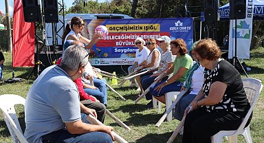 Kocaeli İzmit'te asırlık çınarlar Sarısu'da buluştu