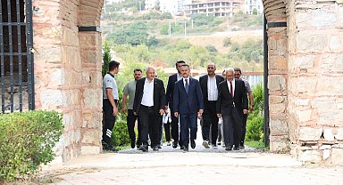 Kocaeli Valisi Aktaş'tan Eskihisar Kalesi ve Osman Hamdi Bey Müzesi'ne inceleme