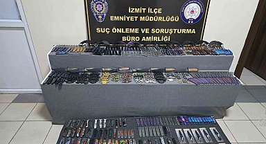 Kocaeli'de 405 adet ruhsatsız kesici alet ele geçirildi