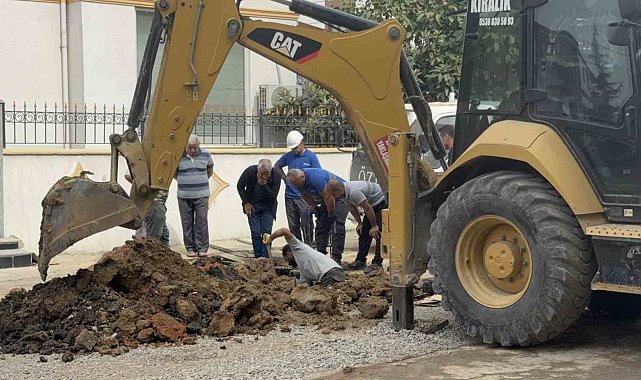 Kocaeli'de altyapı çalışması sırasında doğal gaz borusu delindi