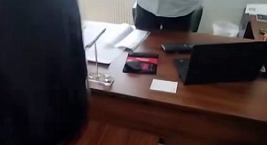 Kocaeli'de işten çıkarılan kadın, şantiye şefinin üzerine kaynar su döktü