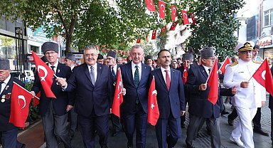 Kocaeli'de Gaziler Günü yürüyüşü