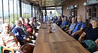 Kocaeli'nin çınarları Saygınlar Kulübü'nde hayata katılıyor