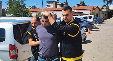 Komşunu öldürüp kızını yaralayan zanlı tutuklandı