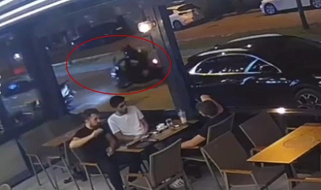 Kontrolden çıkan motosikletin kadın sürücüsü savruldu