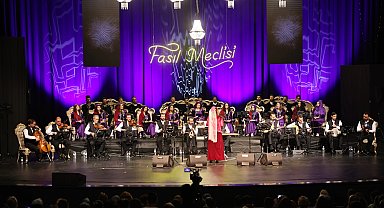 Konya Selçuklu'da klasik gece keyfi