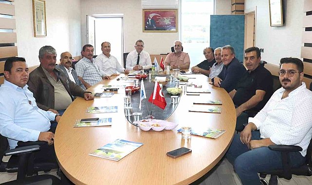 Konya'daki süt üreticileri Karapınar'da buluştu