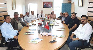 Konya'daki süt üreticileri Karapınar'da buluştu