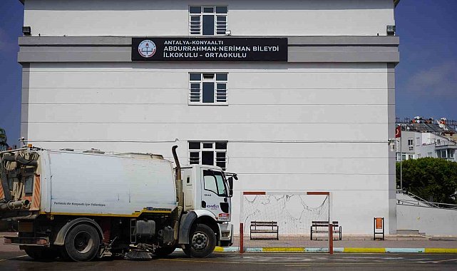 Konyaaltı'nda okullar yeni döneme hazır