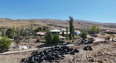 Korkuteli Manay'da içme suyu hattı yenileniyor