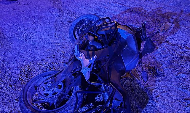 Korkuteli'nde motosiklet şarampole uçtu: 1 ölü, 1 yaralı