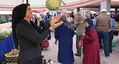 Köyün çalışkan kızı Esra'nın tarladan pazara uzanan umut hikayesi