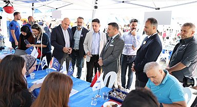 Küçükçekmece Belediyesi İstihdam Fuarı'nın ikincisini düzenledi