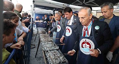 Küçükçekmece'de Trabzon rüzgarı başladı