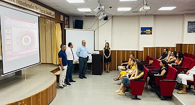 Kuşadası'nda sınıf öğretmenlerine yönelik Maarif Modeli Semineri gerçekleştirildi