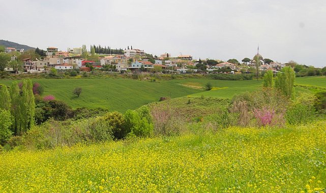 Kuşadası'nın tarihi izlerini taşıyan Çömlekçi Köyü'ne dikkat çekildi