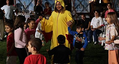 Kütahya Belediyesi renkli etkinliklerle çocukların yüzünü güldürdü