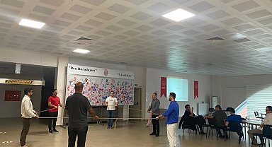 Kütahya MEM personeline, "Afet ve Acil Durumlarda Psikososyal Destek Farkındalık" başlıklı eğitim