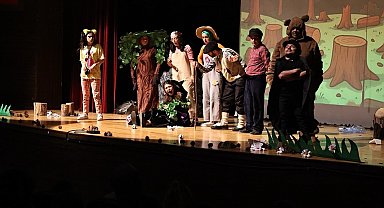 Kütahya'da 'Ormanın Koruyucuları' oyunu çocuklarla buluştu