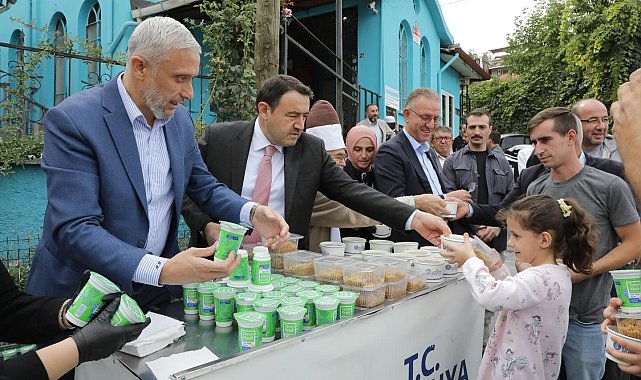 Kütahya'da geleneksel ahilik pilavı ikramı