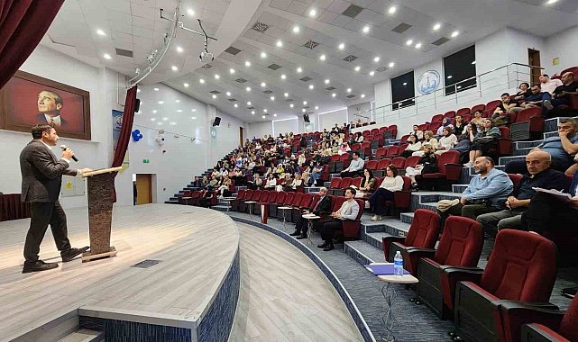 Kütahya'da sene başı rehber öğretmenler toplantısı düzenlendi
