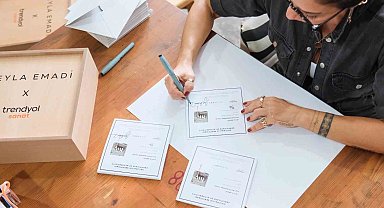 Leyla Emadi'nin "HİÇ" adlı eseri, Trendyol Sanat'ta sanatseverlerle buluşuyor