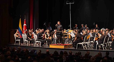Limak Filarmoni Orkestrası'ndan Türkiye'de barış konseri