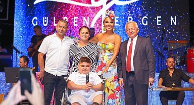 Limonlu Gülben: Gülben Ergen'den İpsala'da unutulmaz gece