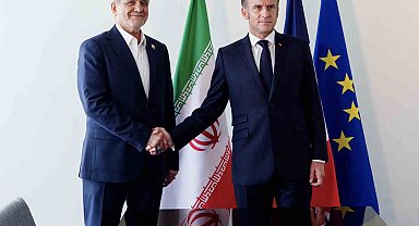 Macron, İran Cumhurbaşkanı Pezeşkiyan ile görüştü