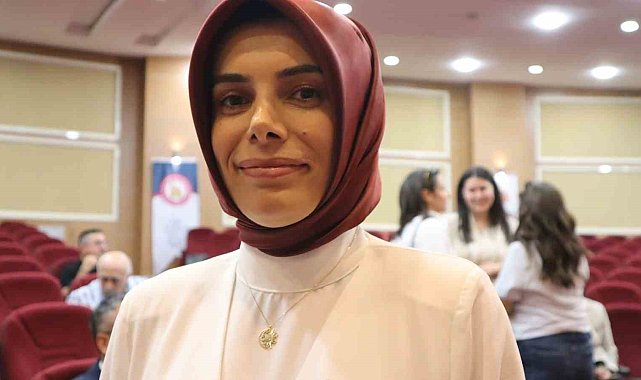 Malatya Eczacı Odası'nda Ebru Sönmez yeniden başkan seçildi