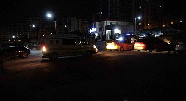 Malatya'da 12 kişinin karıştığı trafik tartışması kanlı bitti: 3 yaralı, 5 gözaltı