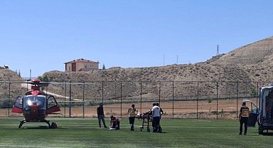 Malatya'da devrilen tırın sürücüsü ağır yaralandı