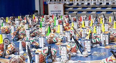 Malatya'da 300 okula spor malzemesi desteği