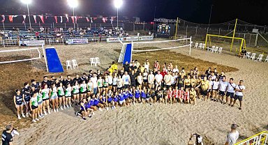 Manavgat Belediyesi Plaj Voleybolu Halk Turnuvası başladı