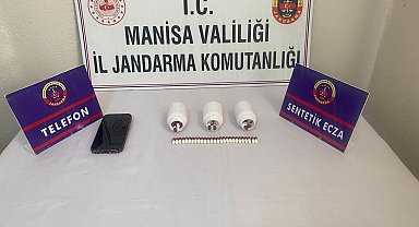 Manisa'da uyuşturucu operasyonu: 2 gözaltı