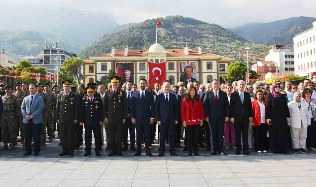 Manisa'nın düşman işgalinden kurtuluşu kutlandı