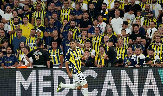 Marco Asensio, ilk kez forma giydi