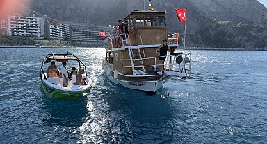 Marmaris'te jet ski ve tur teknesi çarpıştı