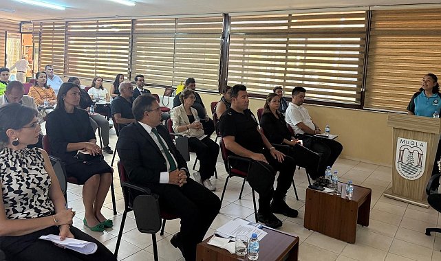 Marmaris'te okullarda trafik ve asayişe yönelik çalışmalara hız verildi