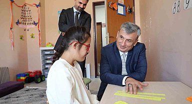 MEB Özel Öğretim Kurumları Genel Müdürü Güner Ağrı'da ziyaretlerde bulundu