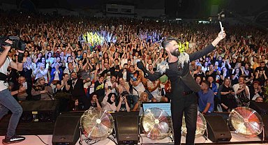 Mehmet Çevik'ten ücretsiz konser