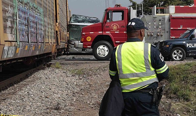 Meksika'daki tren kazasında can kaybı 10'a yükseldi
