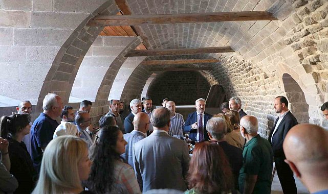 Melikgazi Belediyesi'nin vizyon projesi "Gön Han", Kent Konseyi'ni ağırladı