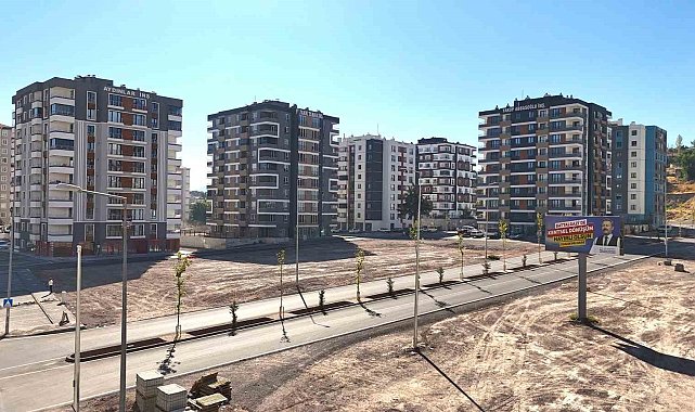 Melikgazi'de dönüşüm devam ediyor, modern daireler sahiplerini buluyor