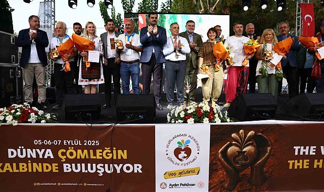 Menemen Belediyesi Uluslarası Çömlek Festivali'ne muhteşem final