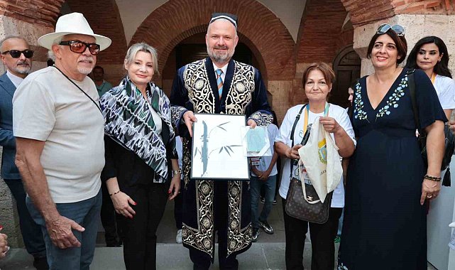 Menemen'de festival coşkusu "Hemhal" ile başladı