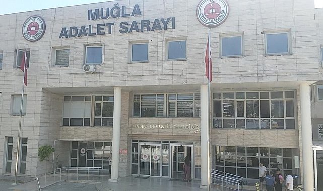 Menteşe Belediye Başkanı Aras'ın anneanesinin evine saldıran şüpheliler tutuklandı