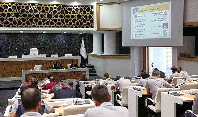 Meram'da 'Bilinçli personel güvenli şehir' sloganıyla tehlikeli madde eğitimi