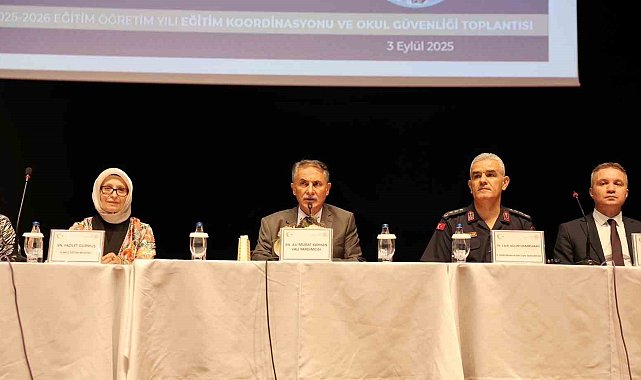 Mersin'de Eğitim Koordinasyonu ve Okul Güvenliği Toplantısı yapıldı