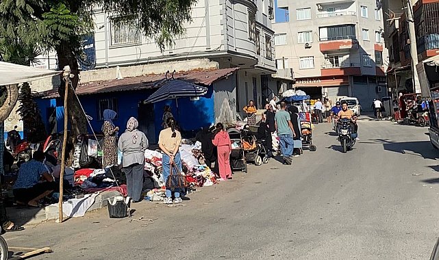 Mersin'de izinsiz kurulan pazar kaldırıldı